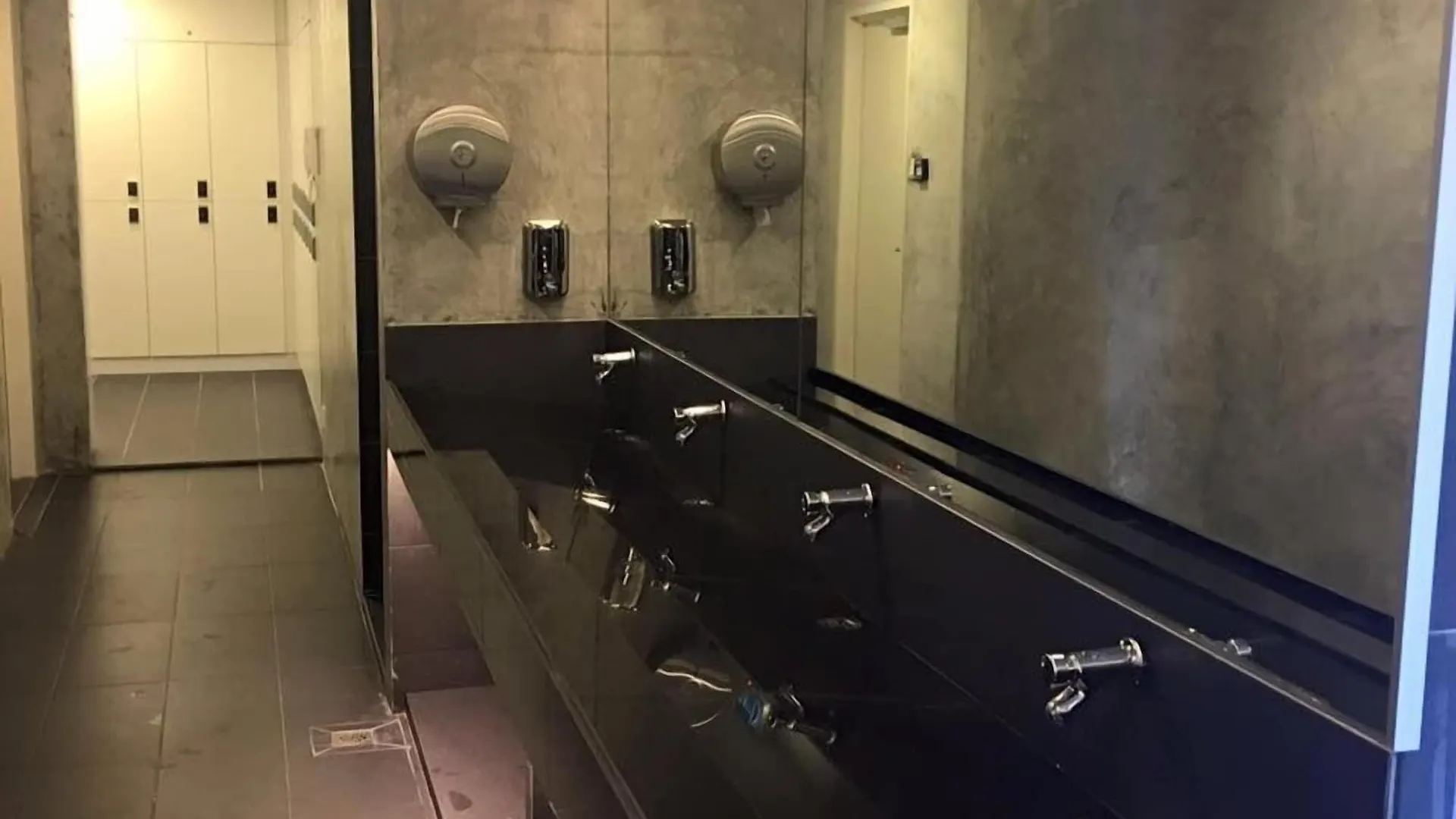 M Qube Hotel Sungai Dua Bukit Capsule hotel
